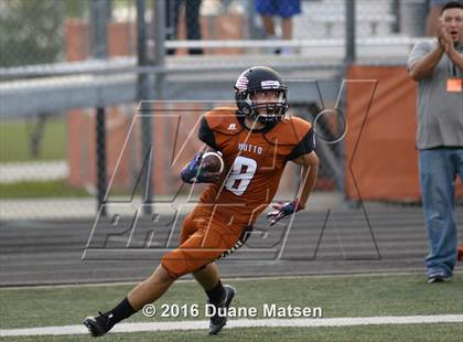 Thumbnail 2 in Bryan @ Hutto photogallery.