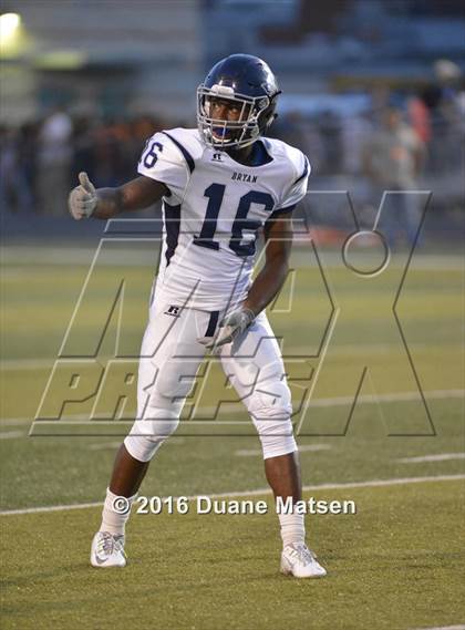 Thumbnail 1 in Bryan @ Hutto photogallery.