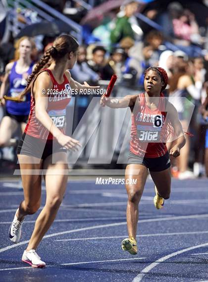 Thumbnail 3 in FHSAA Class 4A Final (4 x 400m) photogallery.