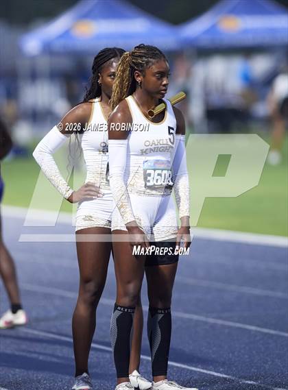 Thumbnail 3 in FHSAA Class 4A Final (4 x 400m) photogallery.