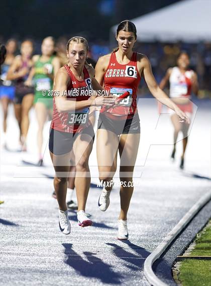 Thumbnail 1 in FHSAA Class 4A Final (4 x 400m) photogallery.