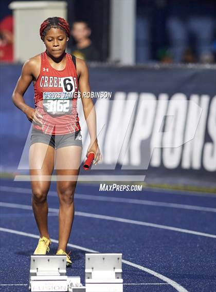 Thumbnail 3 in FHSAA Class 4A Final (4 x 400m) photogallery.