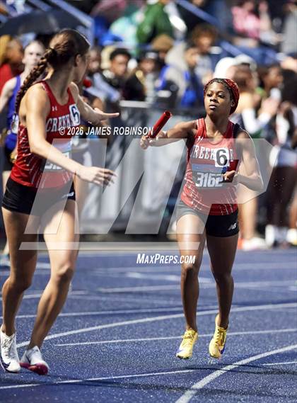 Thumbnail 3 in FHSAA Class 4A Final (4 x 400m) photogallery.