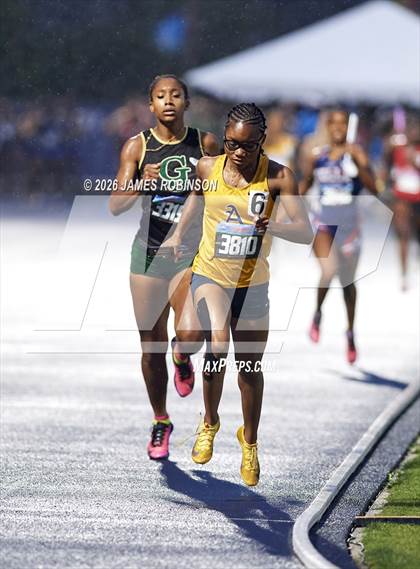 Thumbnail 3 in FHSAA Class 4A Final (4 x 400m) photogallery.