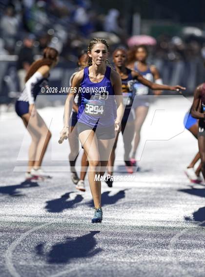 Thumbnail 2 in FHSAA Class 4A Final (4 x 400m) photogallery.