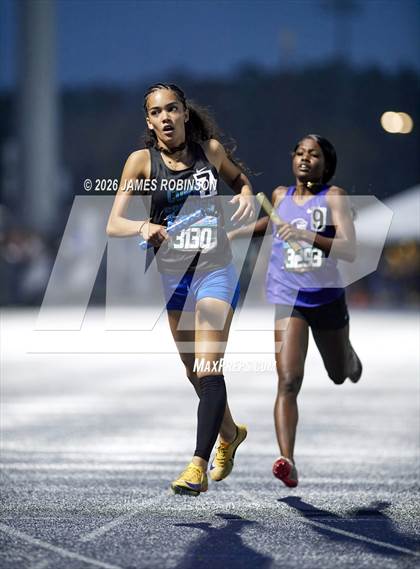 Thumbnail 3 in FHSAA Class 4A Final (4 x 400m) photogallery.