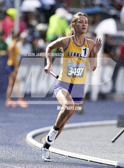 Thumbnail 1 in FHSAA Class 4A Final (4 x 400m) photogallery.