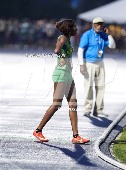 Thumbnail 2 in FHSAA Class 4A Final (4 x 400m) photogallery.