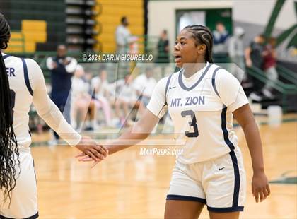 Thumbnail 1 in Valor Christian vs. Mt. Zion Prep Academy  (Nike Tournament of Champions) photogallery.