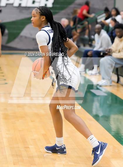 Thumbnail 3 in Valor Christian vs. Mt. Zion Prep Academy  (Nike Tournament of Champions) photogallery.