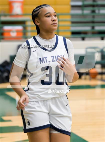 Thumbnail 2 in Valor Christian vs. Mt. Zion Prep Academy  (Nike Tournament of Champions) photogallery.