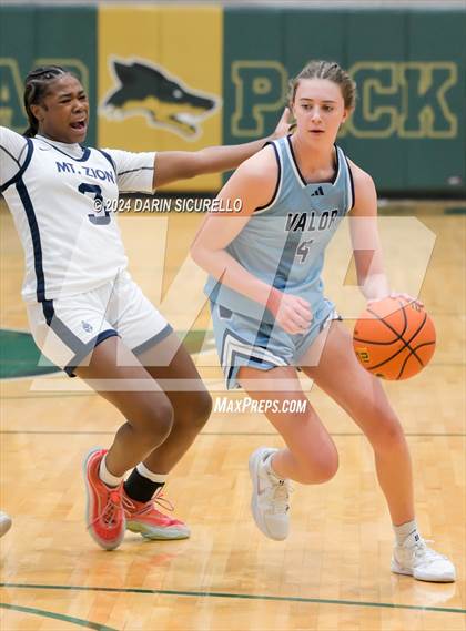 Thumbnail 1 in Valor Christian vs. Mt. Zion Prep Academy  (Nike Tournament of Champions) photogallery.