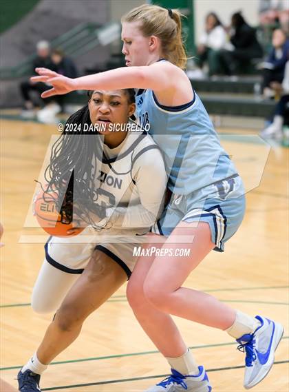 Thumbnail 1 in Valor Christian vs. Mt. Zion Prep Academy  (Nike Tournament of Champions) photogallery.