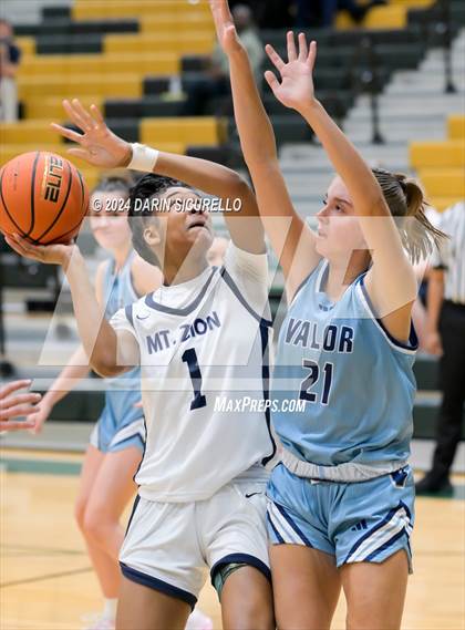 Thumbnail 1 in Valor Christian vs. Mt. Zion Prep Academy  (Nike Tournament of Champions) photogallery.