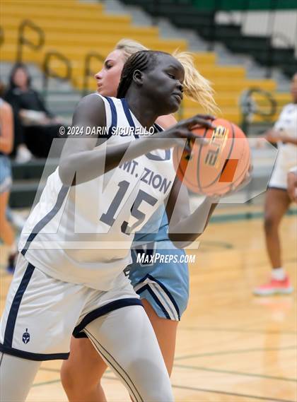 Thumbnail 3 in Valor Christian vs. Mt. Zion Prep Academy  (Nike Tournament of Champions) photogallery.