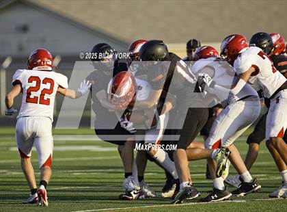 Thumbnail 2 in JV: Grand Saline vs Harmony photogallery.