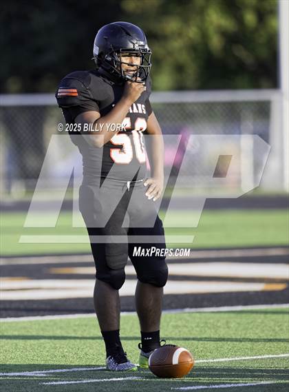 Thumbnail 1 in JV: Grand Saline vs Harmony photogallery.