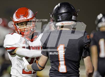 Thumbnail 1 in JV: Grand Saline vs Harmony photogallery.