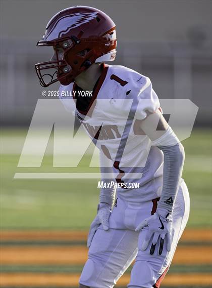 Thumbnail 2 in JV: Grand Saline vs Harmony photogallery.