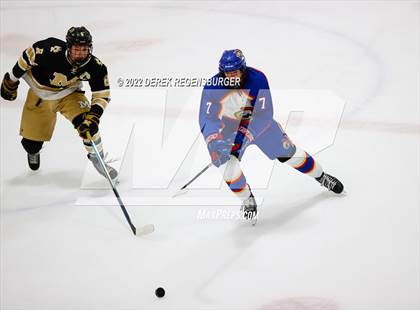 Thumbnail 1 in Monarch @ Centaurus photogallery.