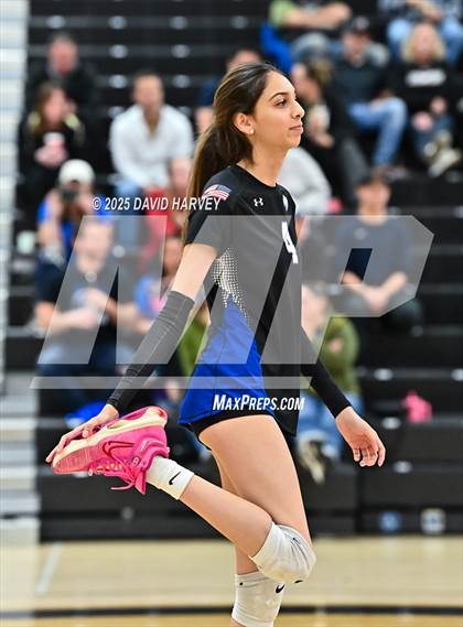 Thumbnail 2 in Roosevelt vs. Longmont photogallery.