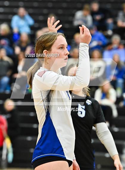 Thumbnail 1 in Roosevelt vs. Longmont photogallery.