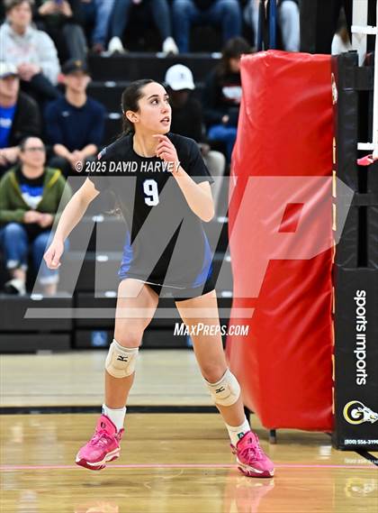 Thumbnail 1 in Roosevelt vs. Longmont photogallery.