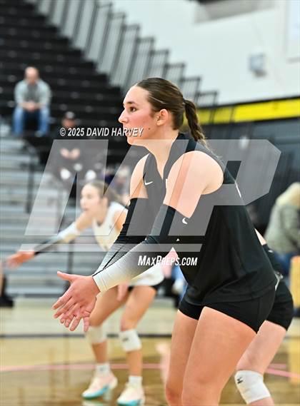 Thumbnail 2 in Roosevelt vs. Longmont photogallery.