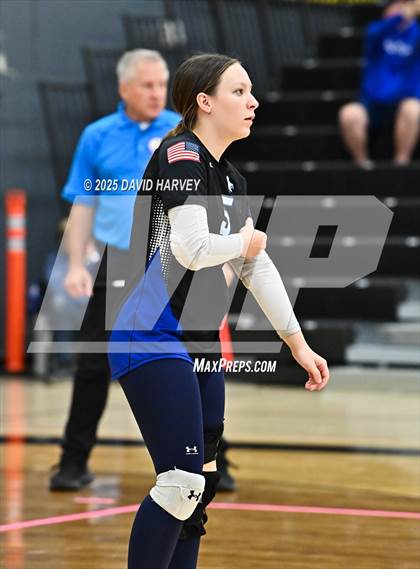 Thumbnail 2 in Roosevelt vs. Longmont photogallery.