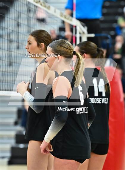 Thumbnail 3 in Roosevelt vs. Longmont photogallery.