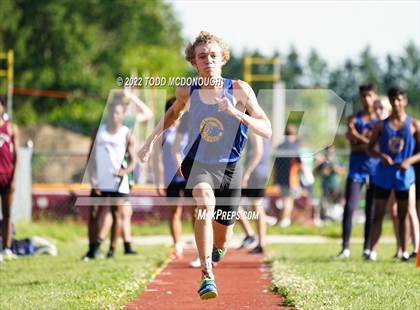 Thumbnail 2 in NYSPHSAA Section I State Qualifier photogallery.