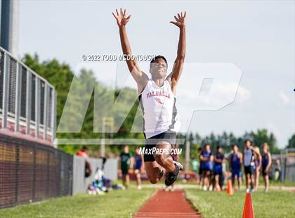 Thumbnail 2 in NYSPHSAA Section I State Qualifier photogallery.
