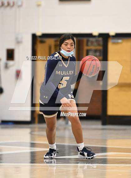 Thumbnail 1 in Mullen @ Arapahoe photogallery.