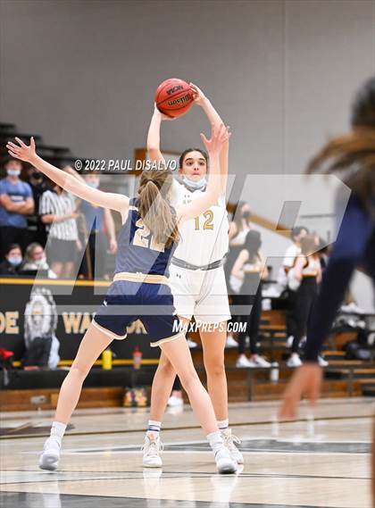 Thumbnail 2 in Mullen @ Arapahoe photogallery.