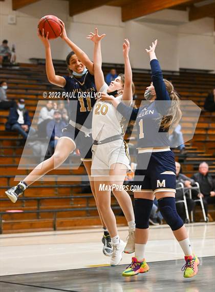 Thumbnail 2 in Mullen @ Arapahoe photogallery.