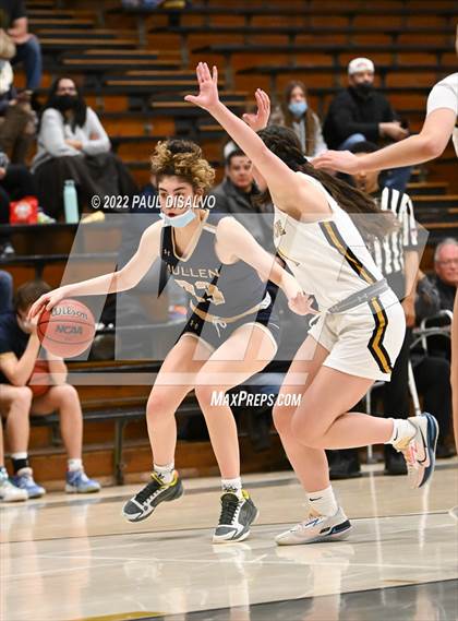 Thumbnail 3 in Mullen @ Arapahoe photogallery.