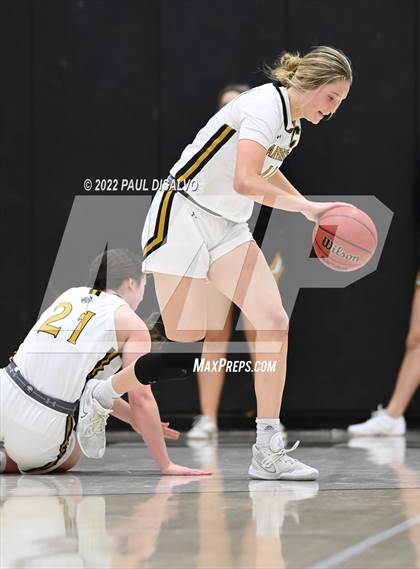 Thumbnail 1 in Mullen @ Arapahoe photogallery.
