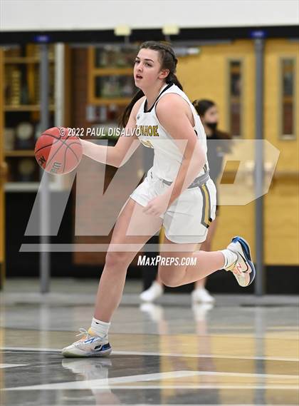 Thumbnail 2 in Mullen @ Arapahoe photogallery.