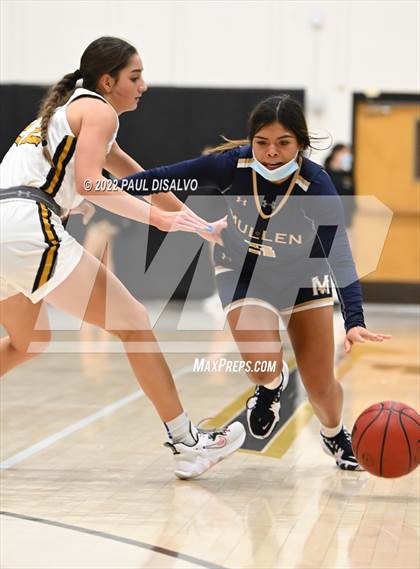 Thumbnail 2 in Mullen @ Arapahoe photogallery.