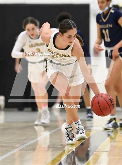 Thumbnail 3 in Mullen @ Arapahoe photogallery.
