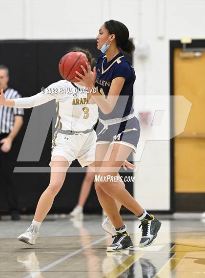 Thumbnail 1 in Mullen @ Arapahoe photogallery.