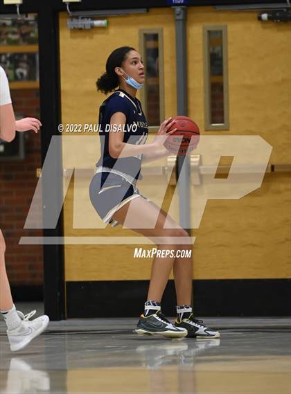 Thumbnail 3 in Mullen @ Arapahoe photogallery.