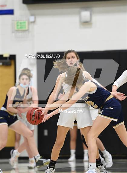Thumbnail 2 in Mullen @ Arapahoe photogallery.