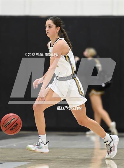 Thumbnail 3 in Mullen @ Arapahoe photogallery.