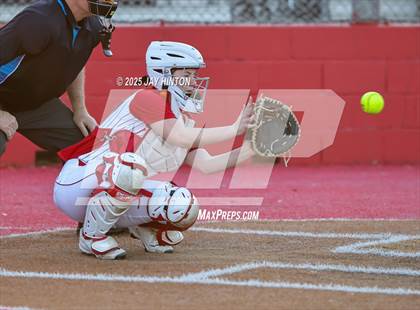 Thumbnail 1 in Venus at Glen Rose JV photogallery.
