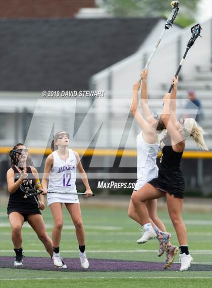 Thumbnail 1 in Stow-Munroe Falls vs. Jackson photogallery.