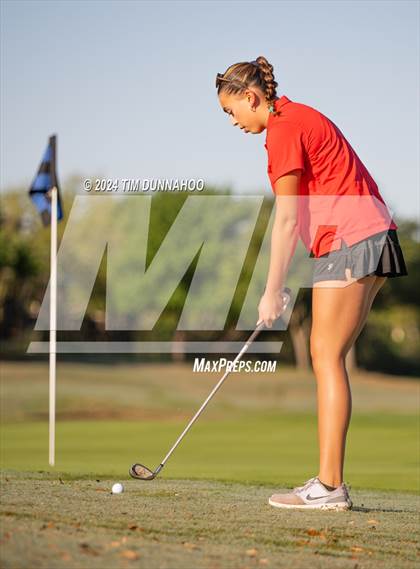 Thumbnail 1 in UIL Golf 5A Region 4 District 25 Tournament photogallery.