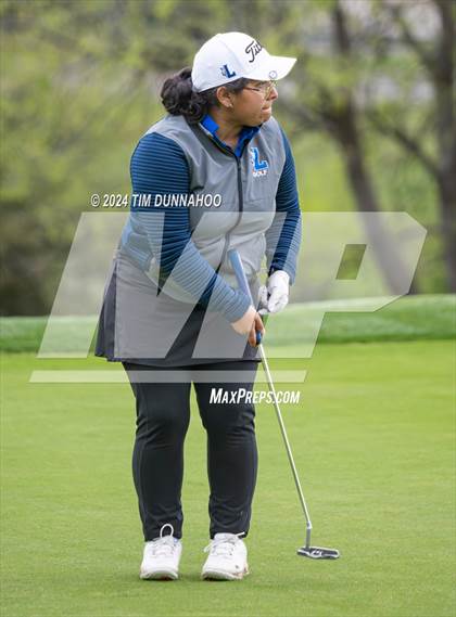 Thumbnail 1 in UIL Golf 5A Region 4 District 25 Tournament photogallery.