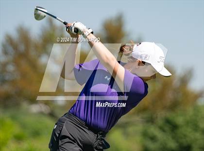 Thumbnail 1 in UIL Golf 5A Region 4 District 25 Tournament photogallery.
