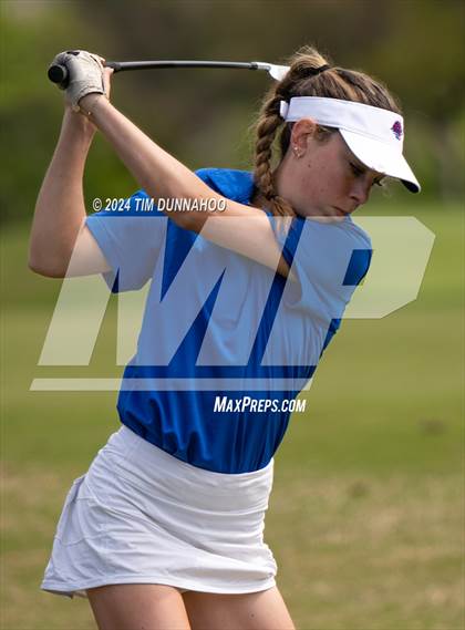 Thumbnail 3 in UIL Golf 5A Region 4 District 25 Tournament photogallery.
